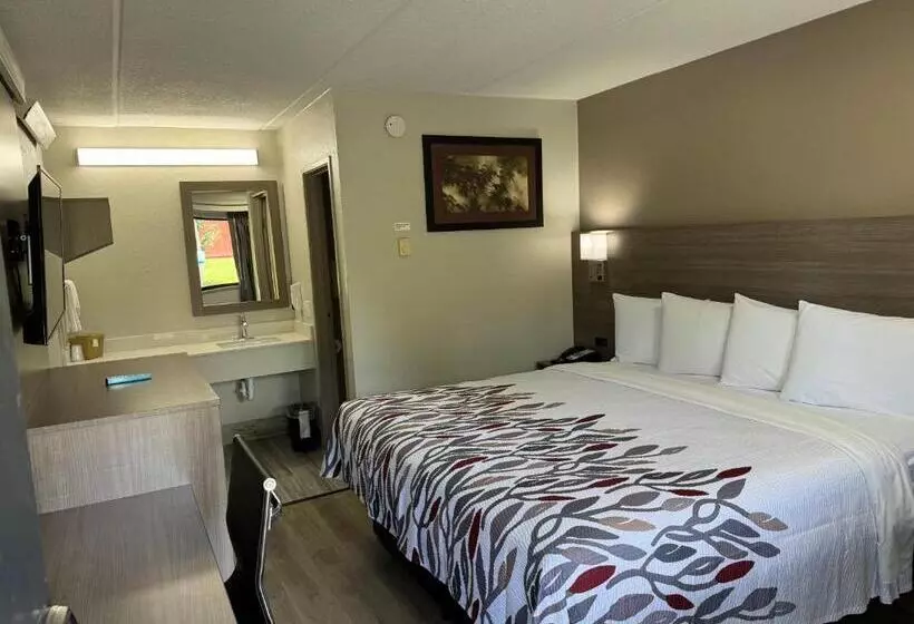 Отель Red Roof Inn Greenville