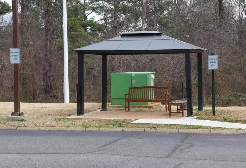 Отель Red Roof Inn Greenville