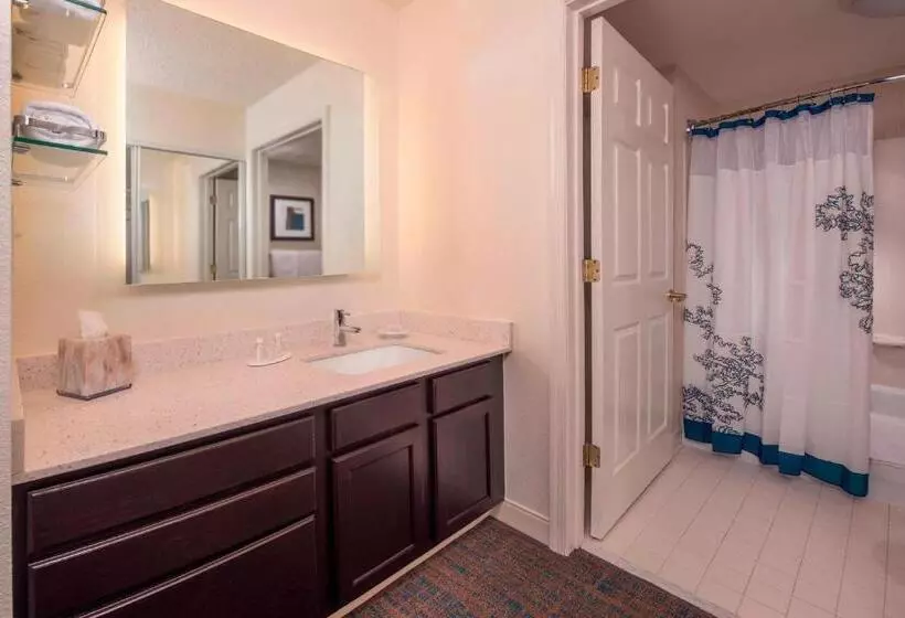 בית מלון כפרי Residence Inn Fairfax Merrifield