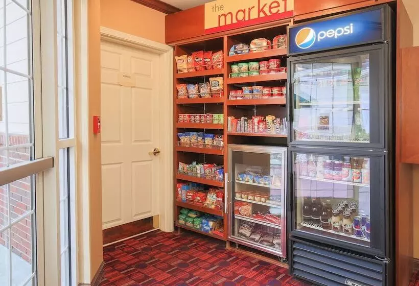 Отель Residence Inn By Marriott Flint Grand Blanc