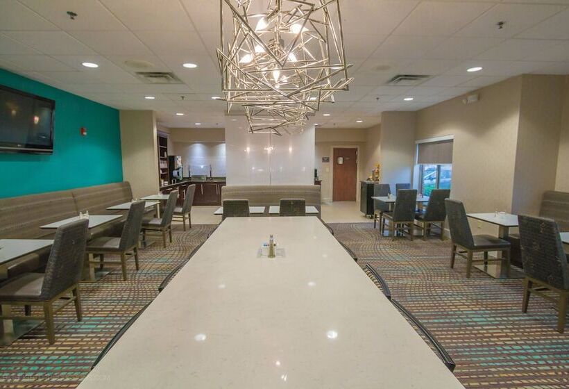 هتل Residence Inn Fort Worth Alliance Airport