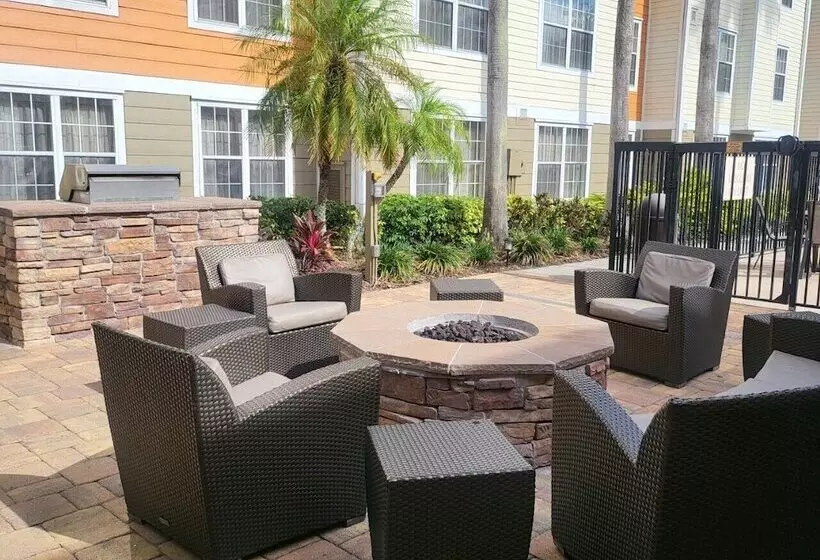 Отель Residence Inn By Marriott Orlando East/ucf Area