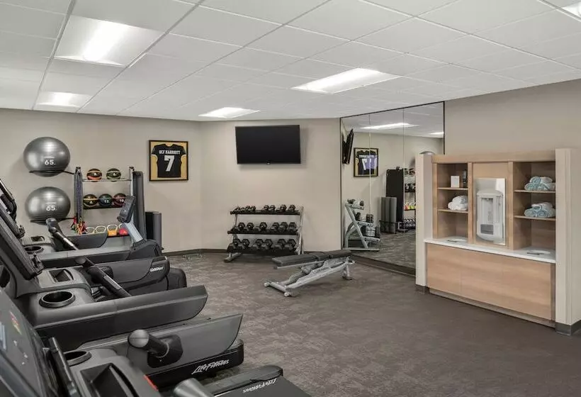 Отель Residence Inn By Marriott Orlando East/ucf Area