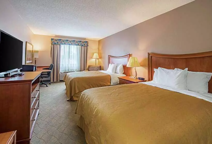 فندق Rodeway Inn