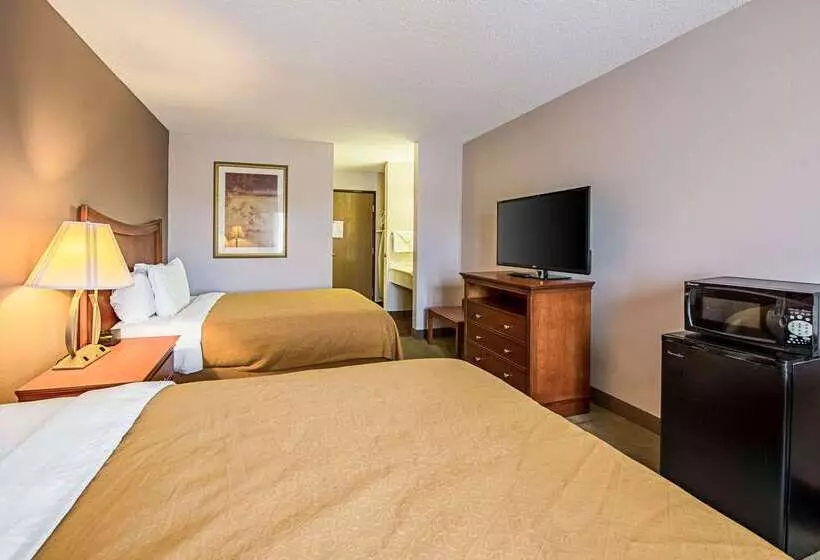 فندق Rodeway Inn