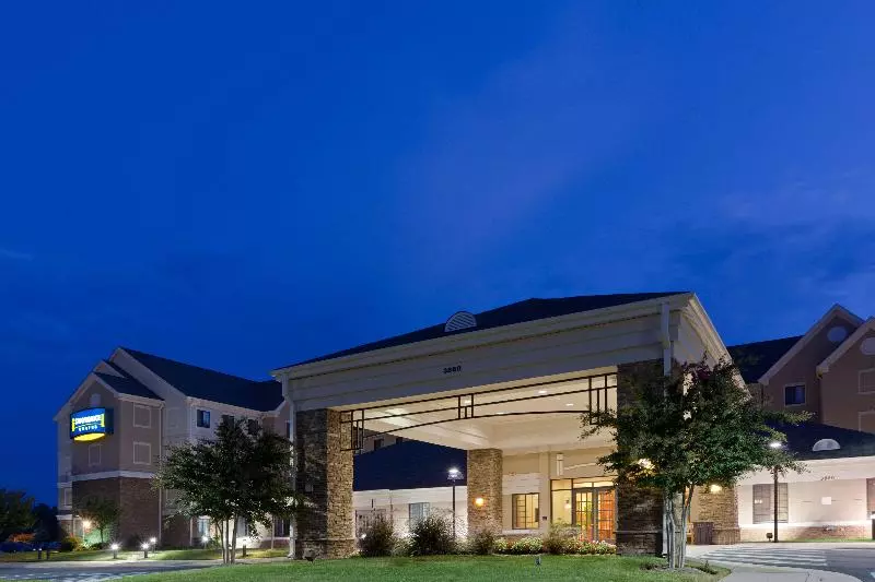 ホテル Staybridge Suites Chantilly Dulles Airport, An Ihg