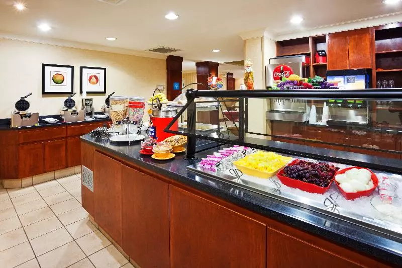 בית מלון כפרי Staybridge Suites Chattanooga Downtown  Convention Center, An Ihg