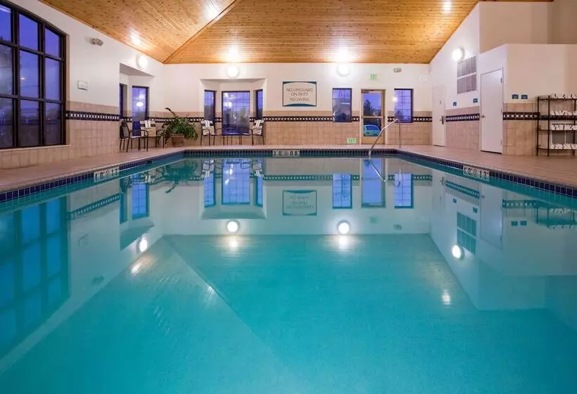ホテル Staybridge Suites Minneapolis Maple Grove, An Ihg