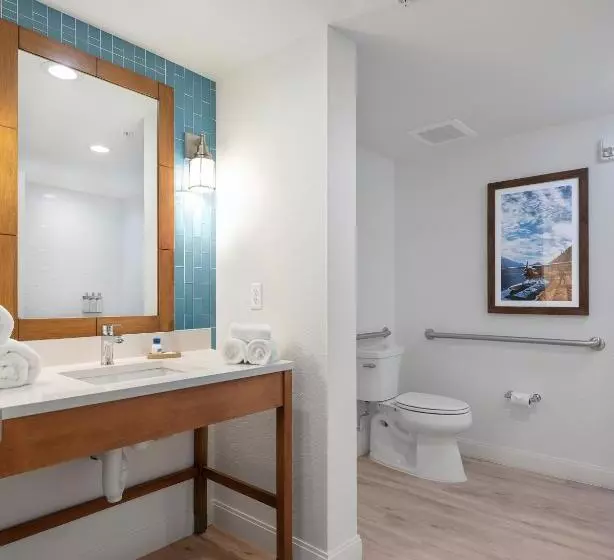 Compass By Margaritaville Hotel Naples