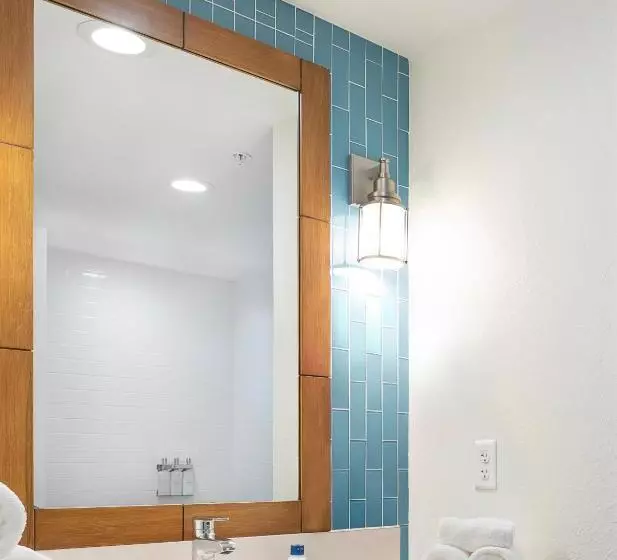 Compass By Margaritaville Hotel Naples