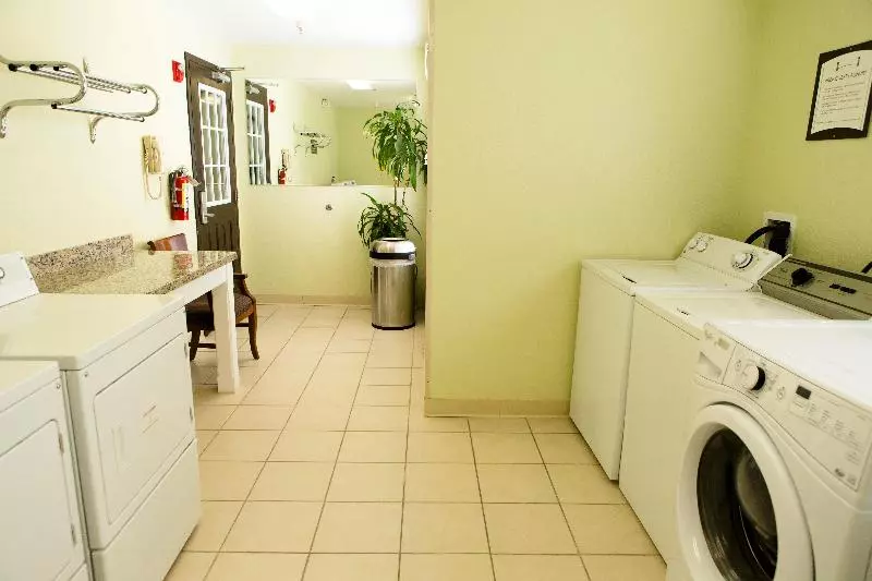 ホテル Staybridge Suites Silicon Valley   Milpitas, An Ihg