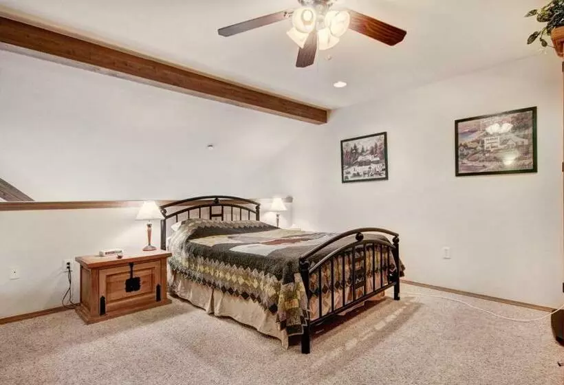 酒店 Tarn Landing C4