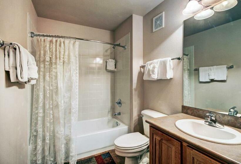 هتل Tarn Landing C4