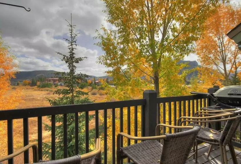 酒店 Tarn Landing C4