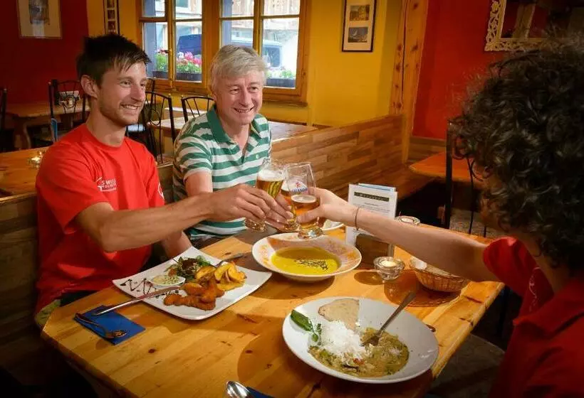 酒店 The Matterhorn Hostel Zermatt