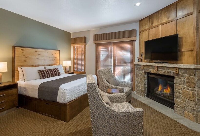 هتل The Residences At Main Street Station By Hyatt Vacation Club