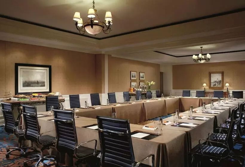 Hotelli The Ritzcarlton Coconut Grove, Miami