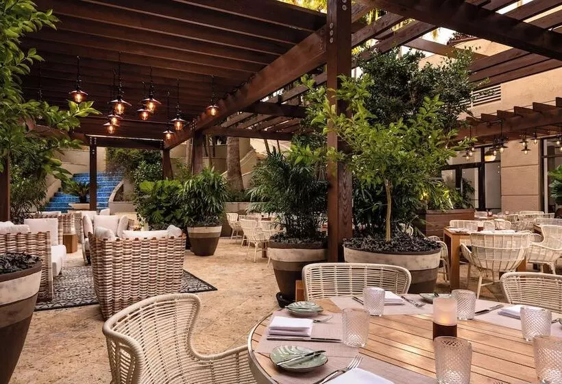 Hotelli The Ritzcarlton Coconut Grove, Miami