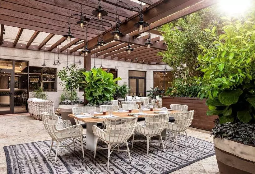 Hotelli The Ritzcarlton Coconut Grove, Miami