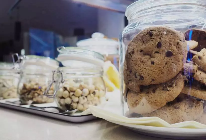 ホテル Tulip Inn Turin West Rivoli