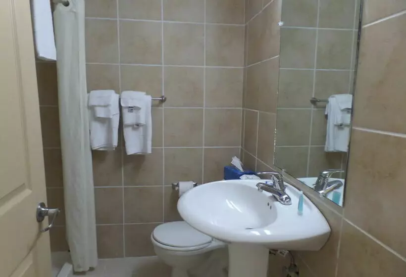 مُتل Bayfront Inn