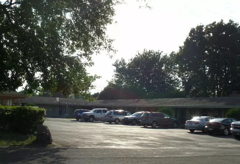 مُتل Bayfront Inn