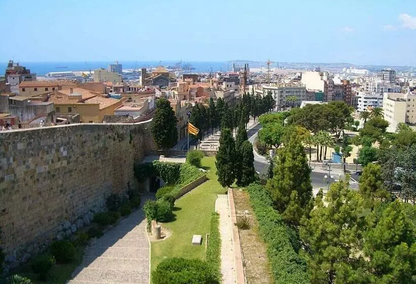 هاستل Residencia Alclausell