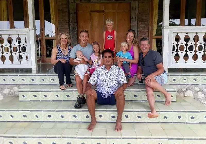 Bed and Breakfast Desa Limasan Resort