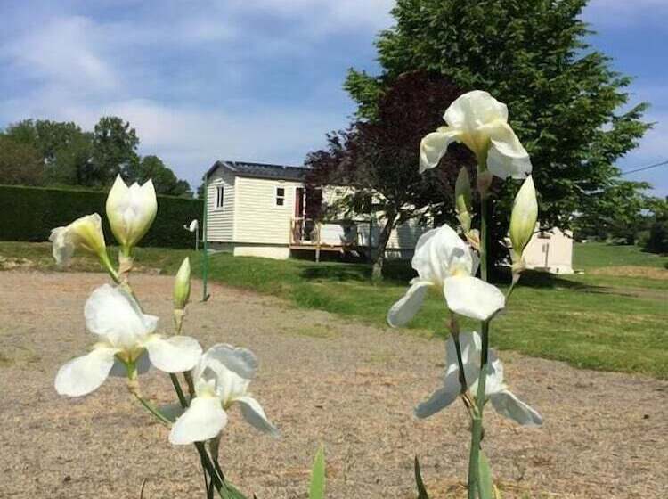 Отель Camping De Lagraulière