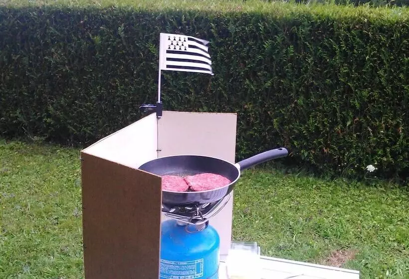 Hotelli Camping De Lagraulière