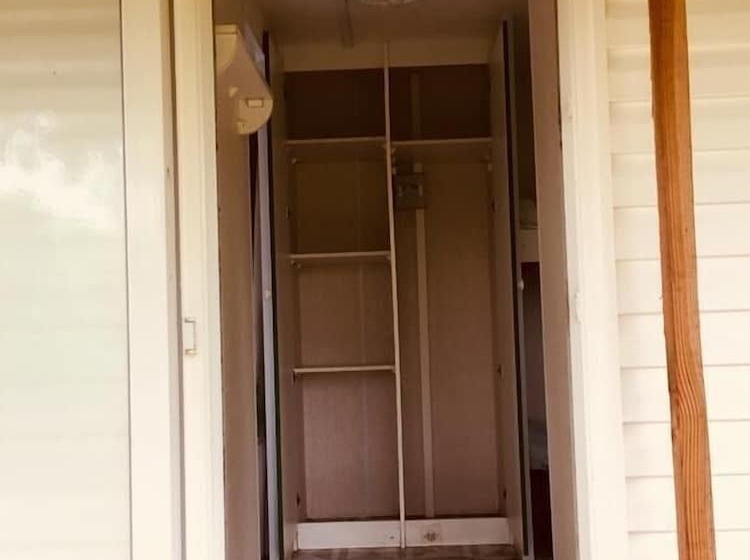 Отель Camping De Lagraulière