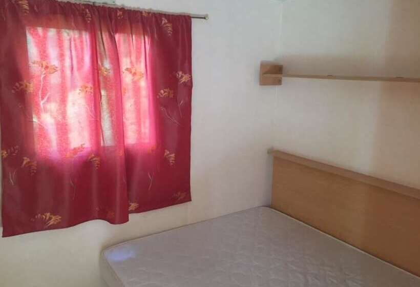 Отель Camping De Lagraulière