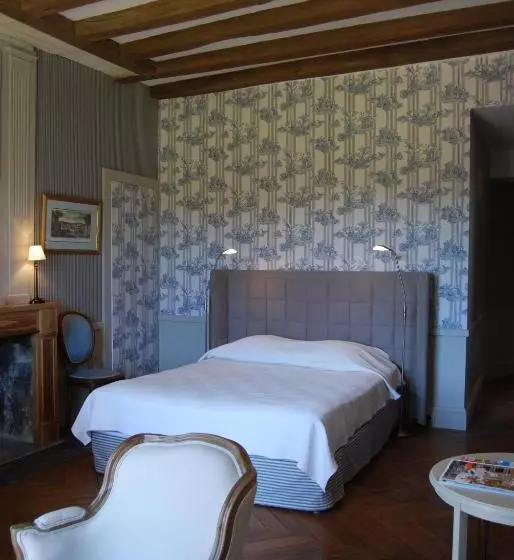 هتل Chateau Des Arpentis