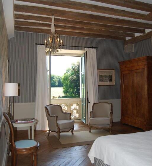 Отель Chateau Des Arpentis