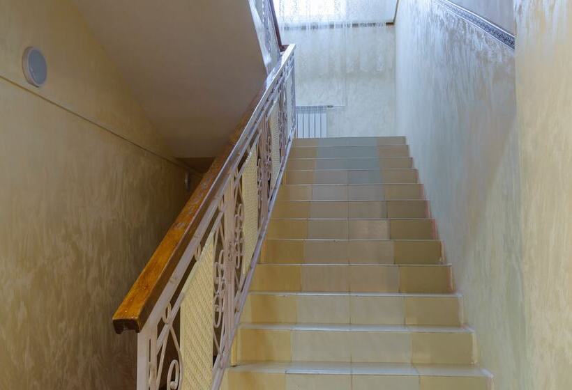 Отель Guest House Margobay