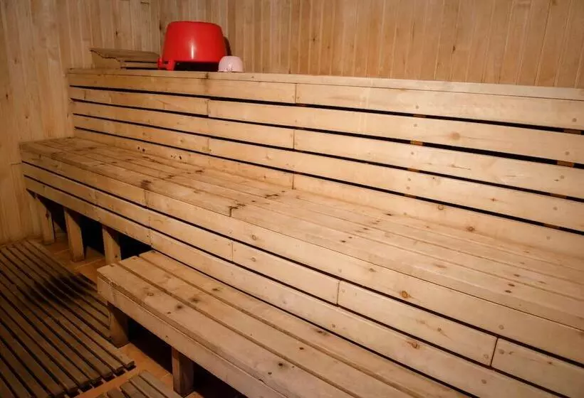 Hotelli Guest House Margobay