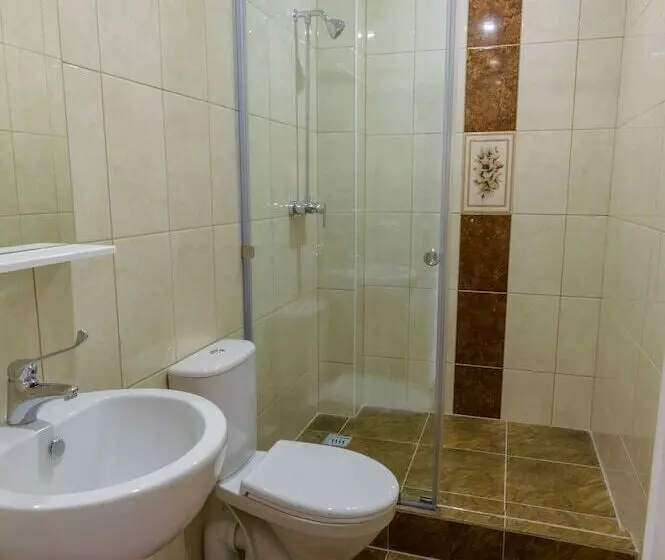 Hotelli Guest House Margobay