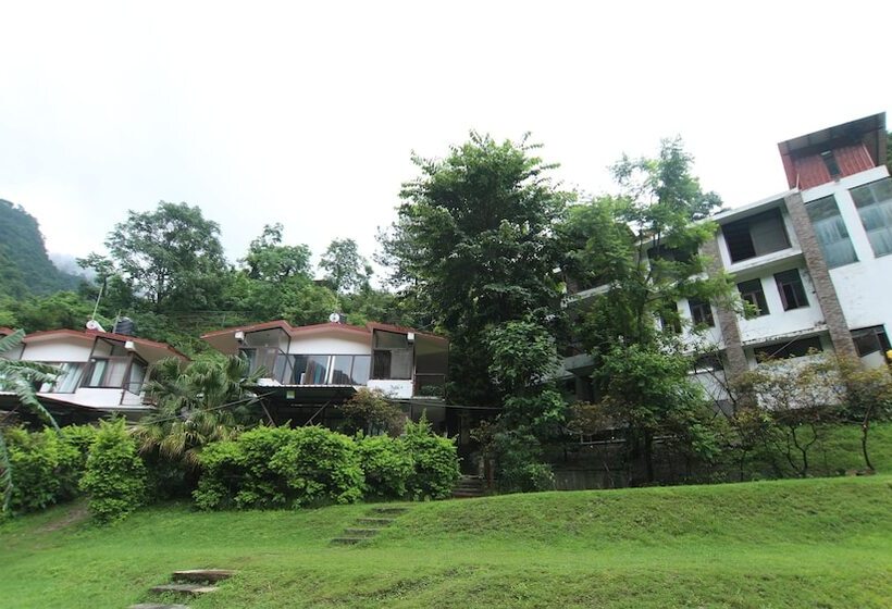 호텔 Haut Monde Hill Stream Resort And Spa