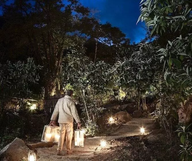 ホテル Kohima Camp Nagaland