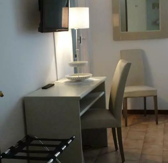 هتل Locanda Il Burchiello