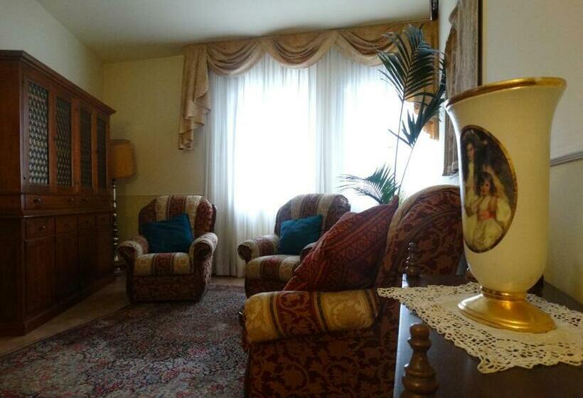 فندق Locanda Il Burchiello