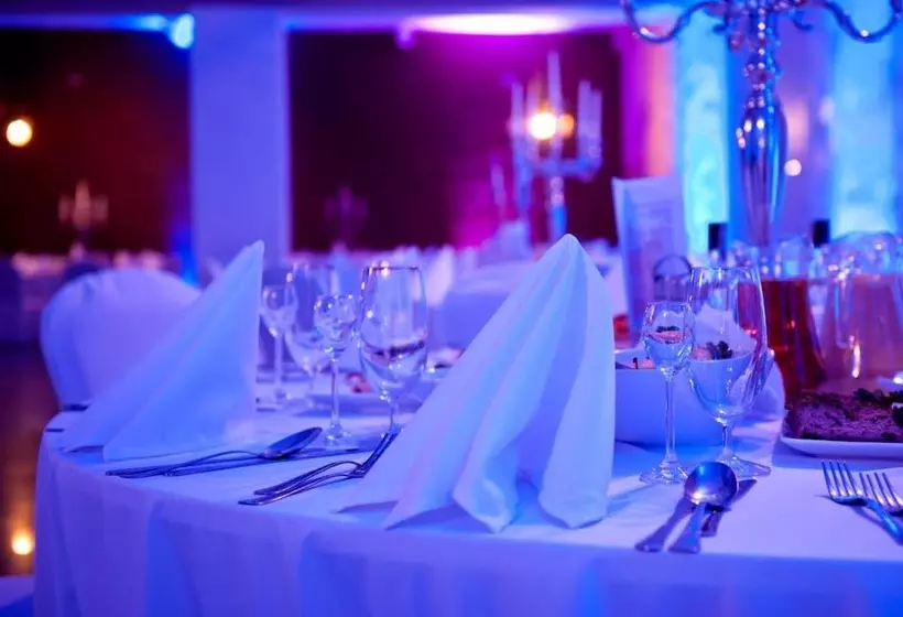 ホテル Warmia Spa