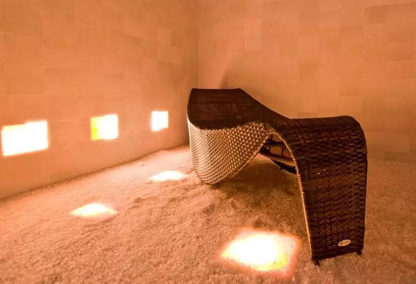 ホテル Warmia Spa