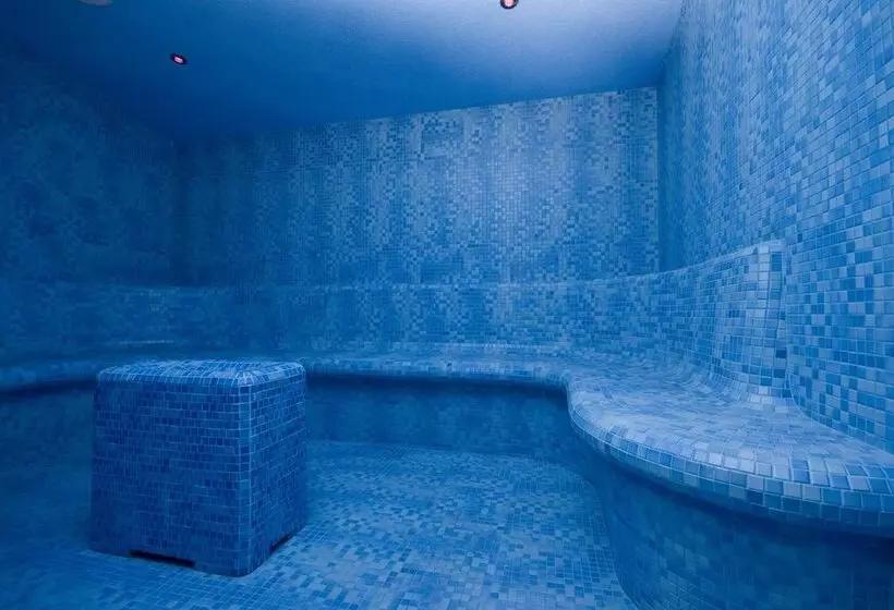 ホテル Warmia Spa