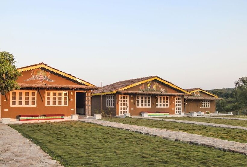 Hotel Wow Stayz2 Pachmarhi Foothill Cottages