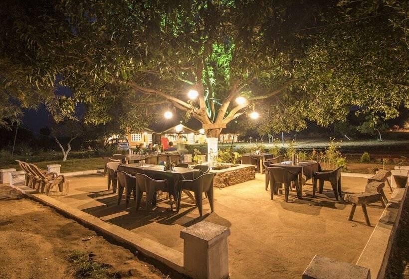 Hotel Wow Stayz2 Pachmarhi Foothill Cottages