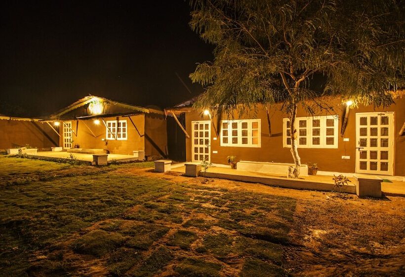 Hotel Wow Stayz2 Pachmarhi Foothill Cottages