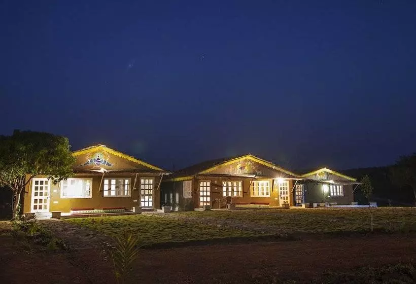 Hotelli Wow Stayz2 Pachmarhi Foothill Cottages