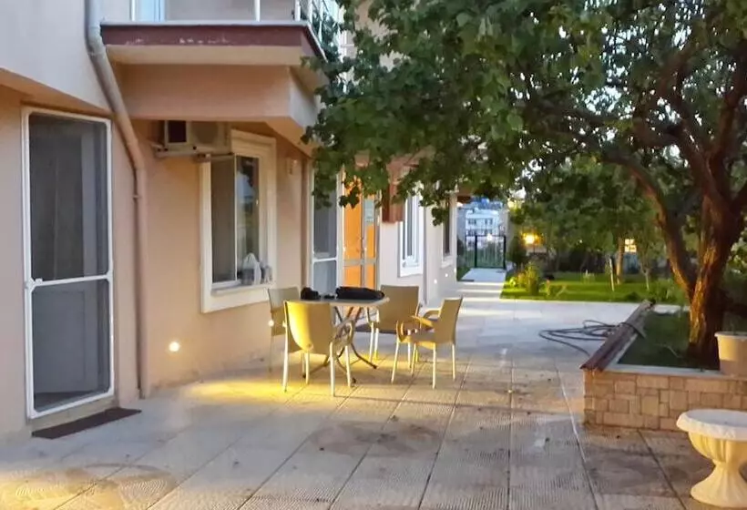 Kiraz Apart Otel