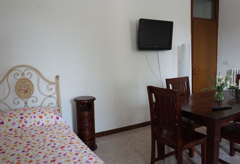 Nocleg ze śniadaniem L Abete Rosso Sul Po